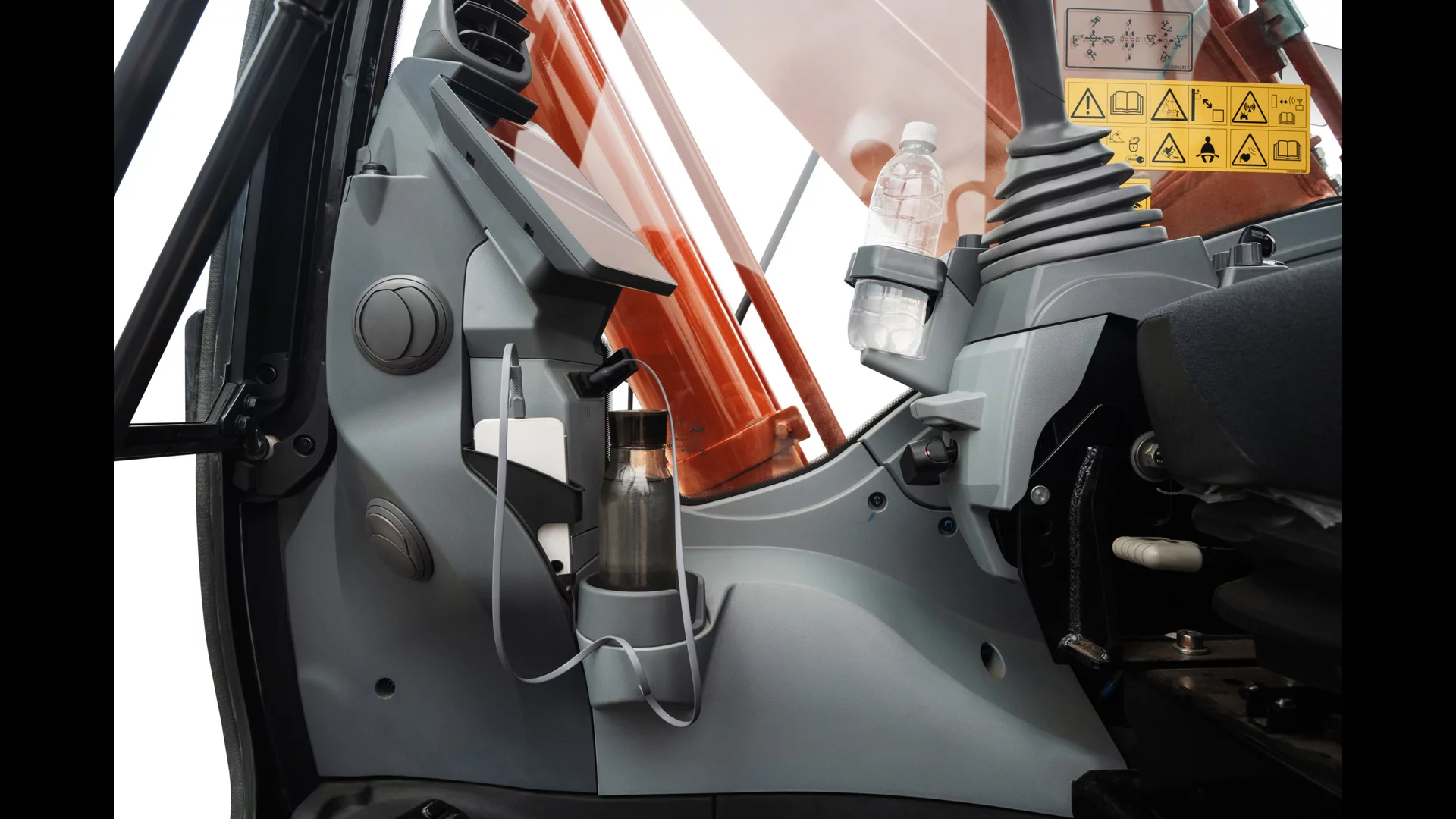 Hitachi-Individual-87-1